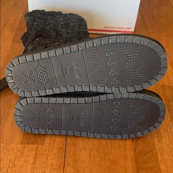 MUK LUKS - Picture 5 of 6